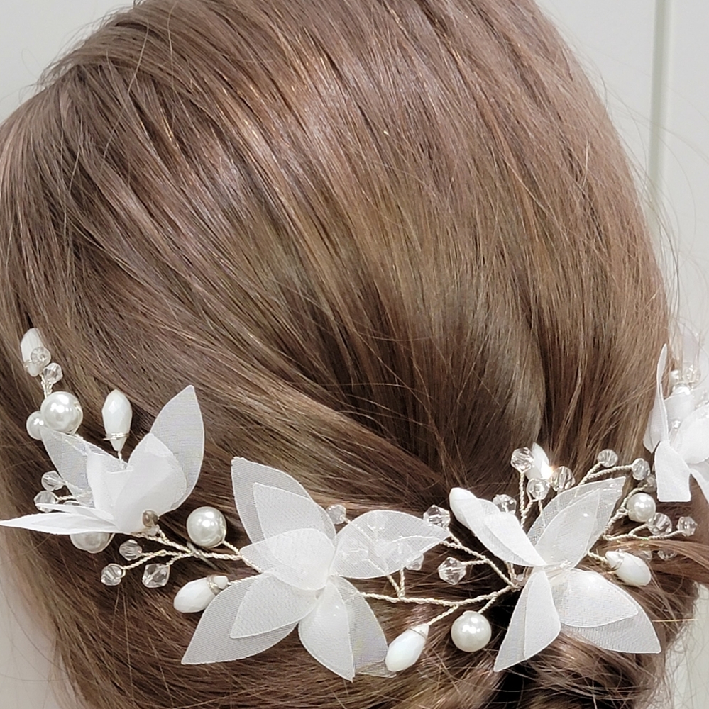 New Wedding Accessories